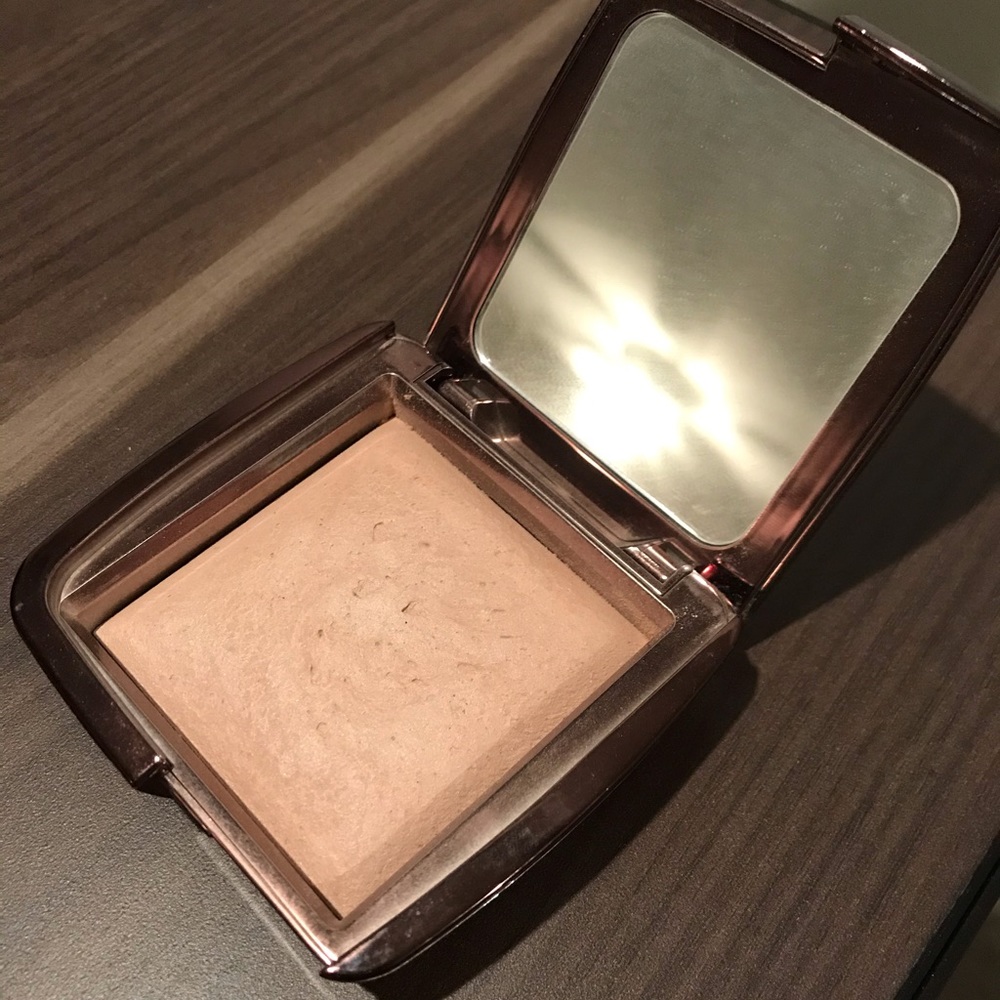 Hourglass Ambient Lighting Dim Light